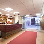 U-visionary 酒店 4*