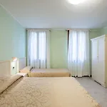 U-visionary 酒店 4*