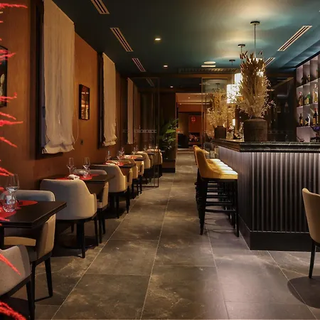 Ξενοδοχείο U-visionary